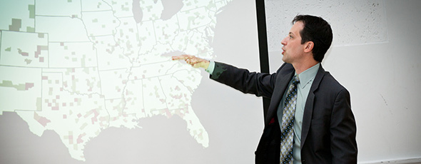 Peter Wagner speaking about prison-based gerrymandering at Columbia University